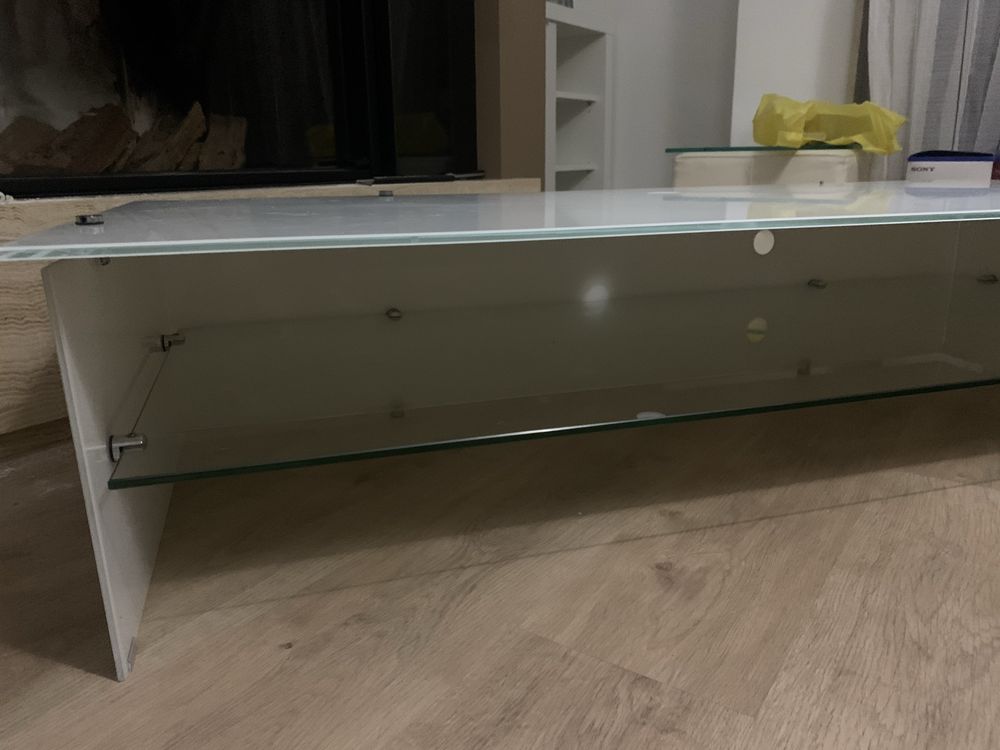 Mesa/ Estante em vidro