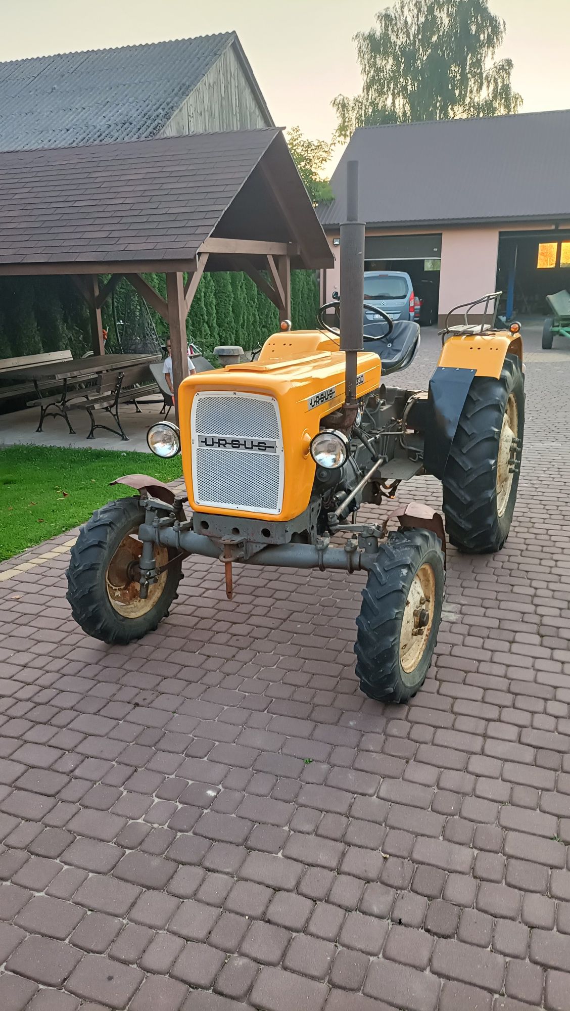 Sprzedam Ursus c 330