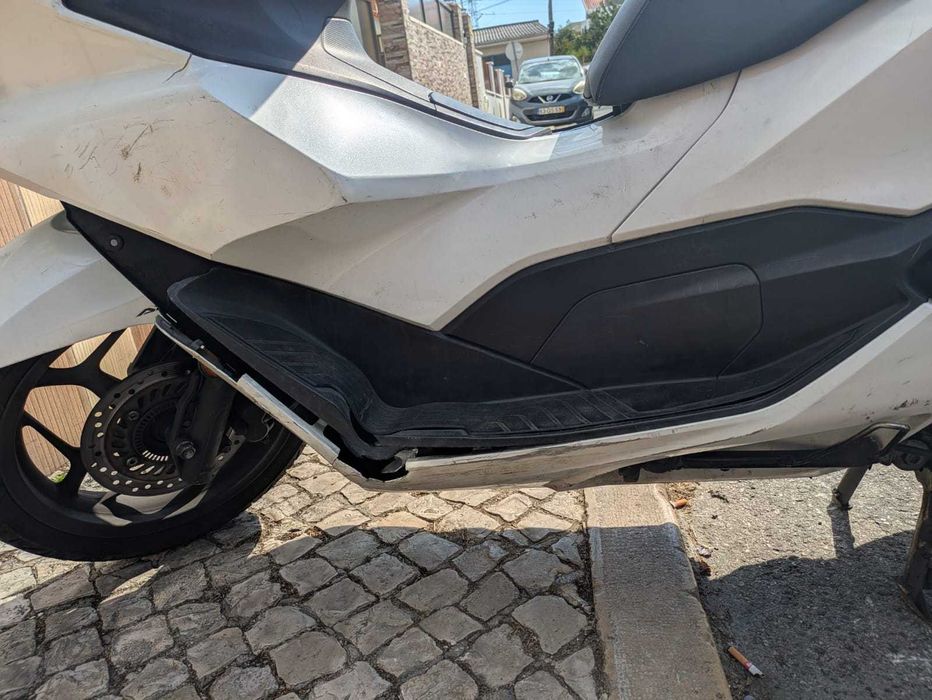 PCX 2022 55milKM troco em iPhone 17 pro max