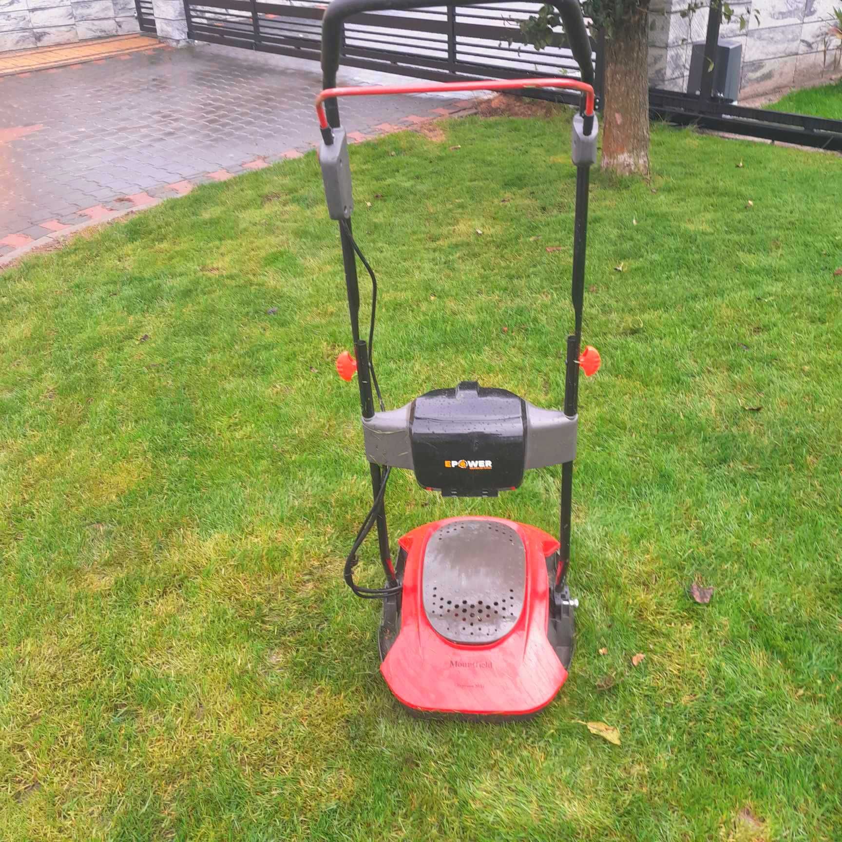 Mountfield Typhoon 30Li kosiarka akumulatorowa bateria 2x4Ah