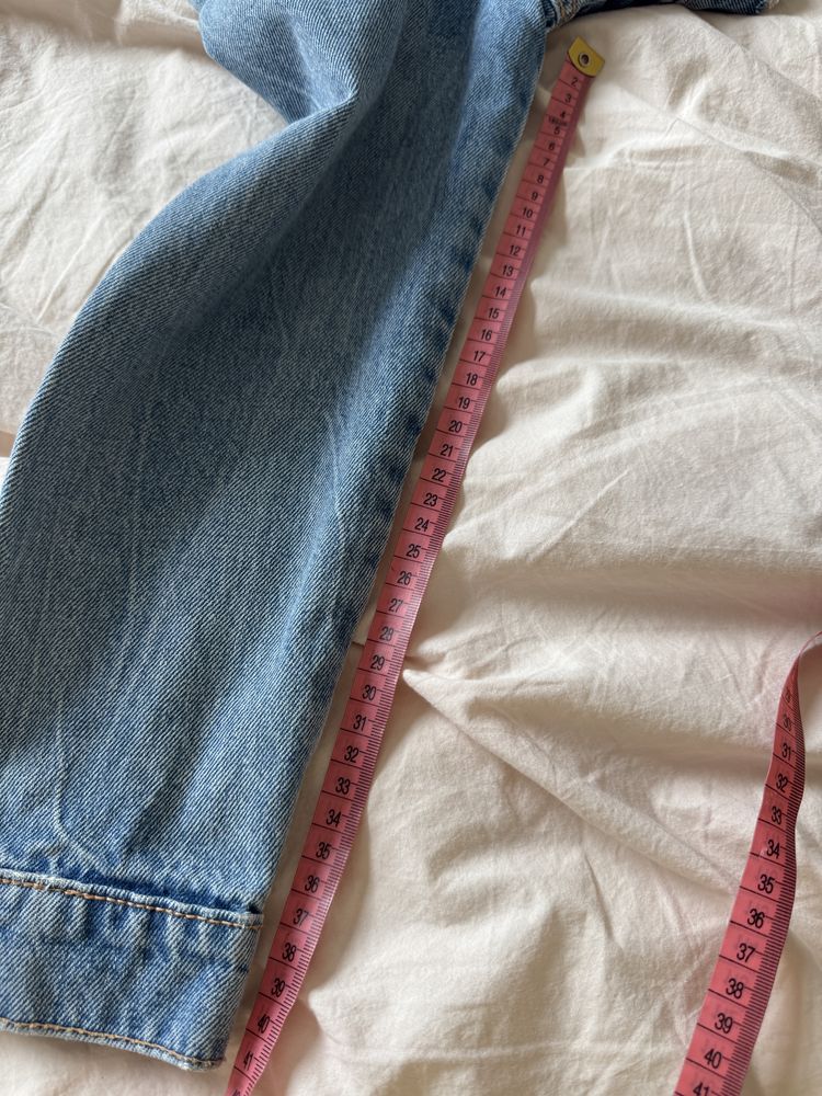 Krótka kurtka jeansowa stradivarius xs