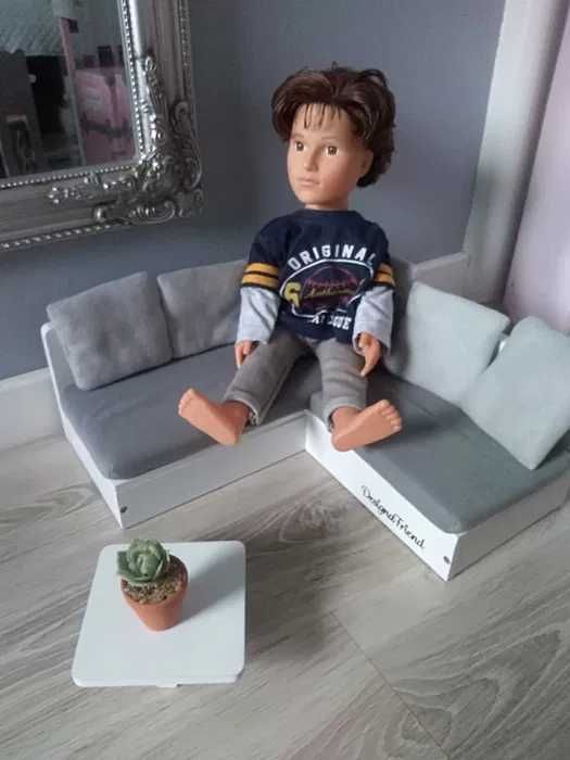 Drewniany narożnik i stolik dla lalek Designa Friend, Our Generation