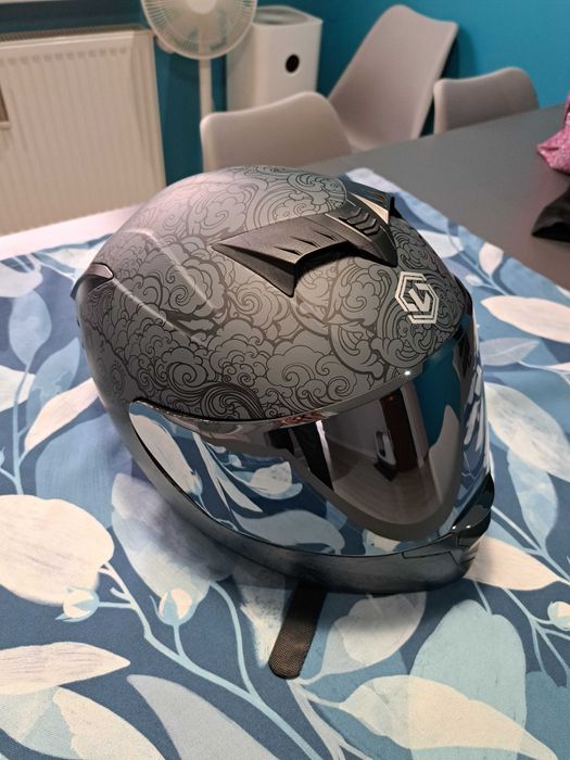 Kask motocyklowy skuter L 57-58cm zestaw słuchawkowy interkom intercom