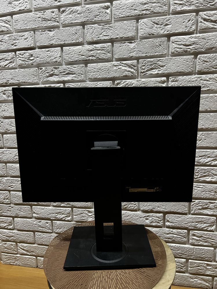 Monitor Asus BE24AQLB