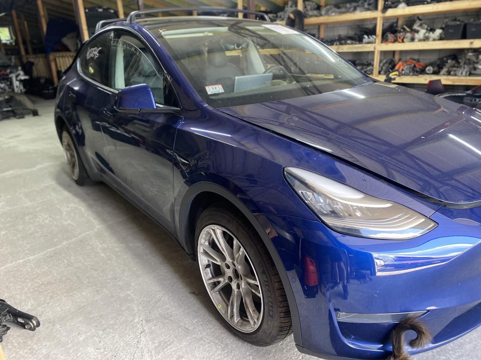 Tesla Model Y 2020-2024 бампер капот фары крылья комплект