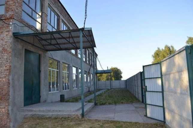 Продам здание Черниговская область, г.Ичня – 990 кв.м.