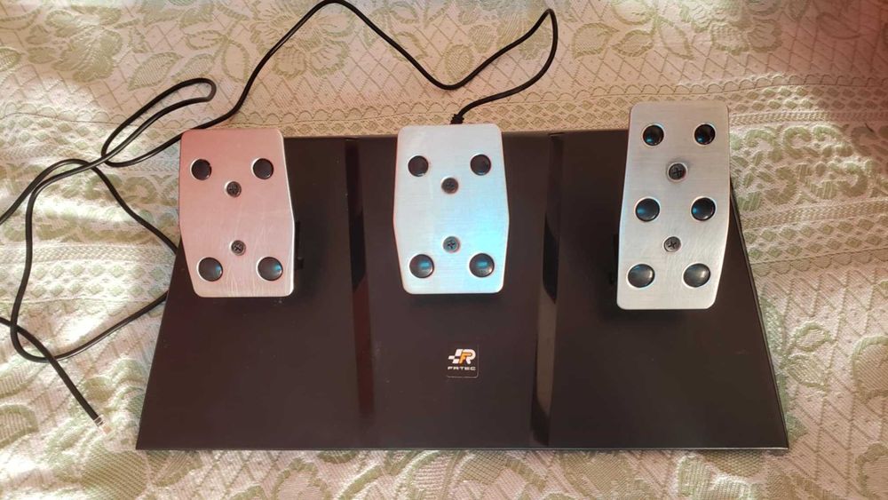 Volante + Pedais FR-TEC Suzuka Elite Next Wheel