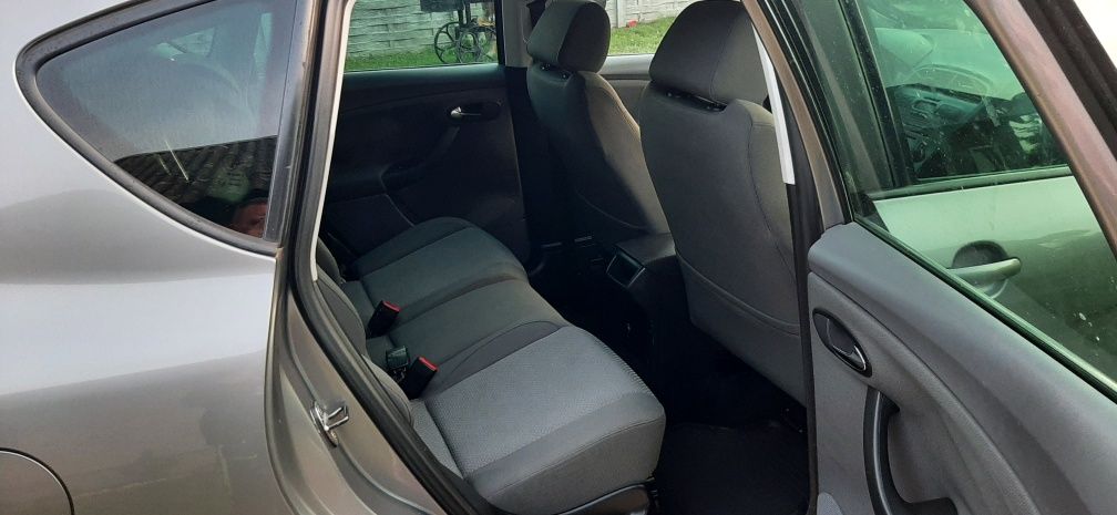 Sprzedam Zadbanego Seata Altea 1.9Tdi! Sprawna Klima! Tylko 240tyś!