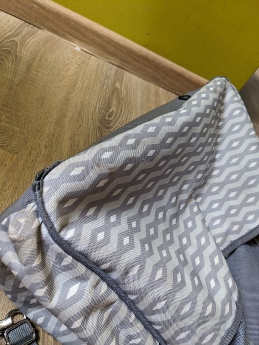 Torba sportowa do wózka przewijak Babyono szara na ramię