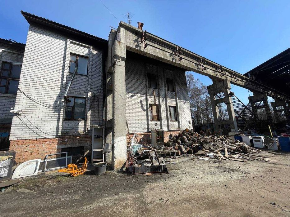 Продаж виробничих приміщень  с. Святопетрівське Бучанський рн
