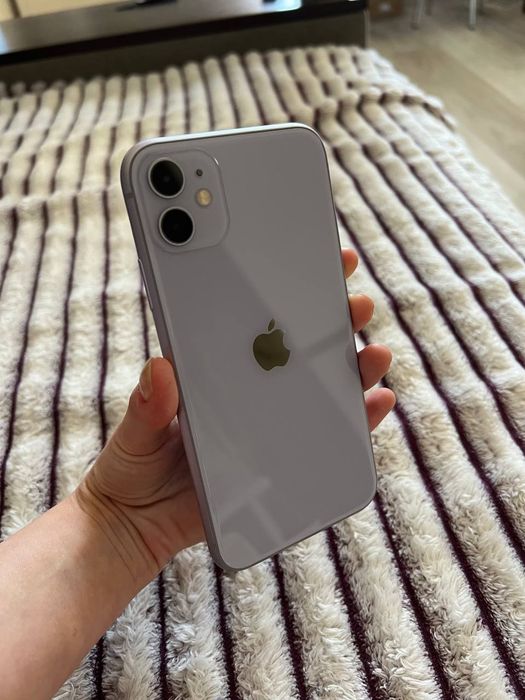 iPhone 11 64GB, колір фіолетовий