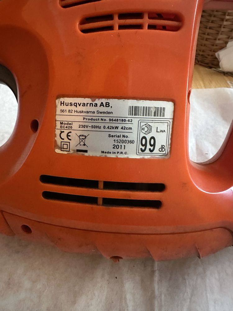 Elektryczne nożyce do żywopłotu HUSQVARNA Flymo