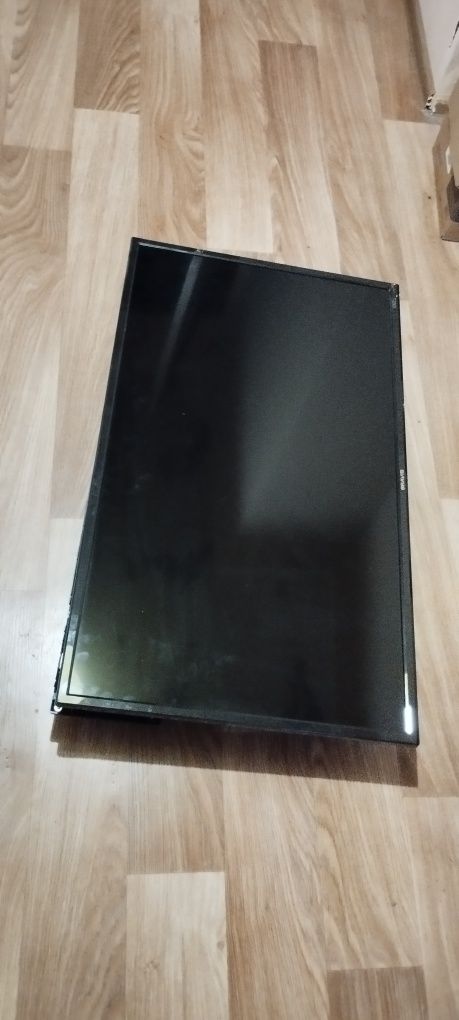 40" тв Bravis FHD