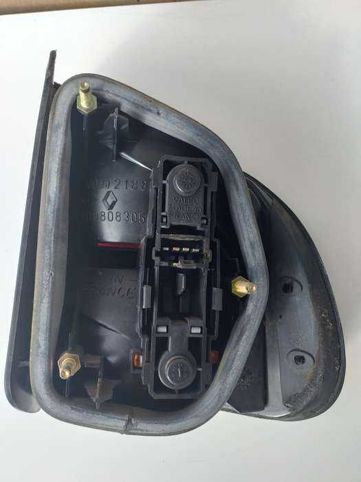 Lampa tylna tył lewa Renault Safrane 1