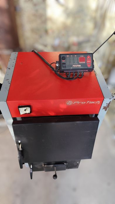 Твердопаливний котел