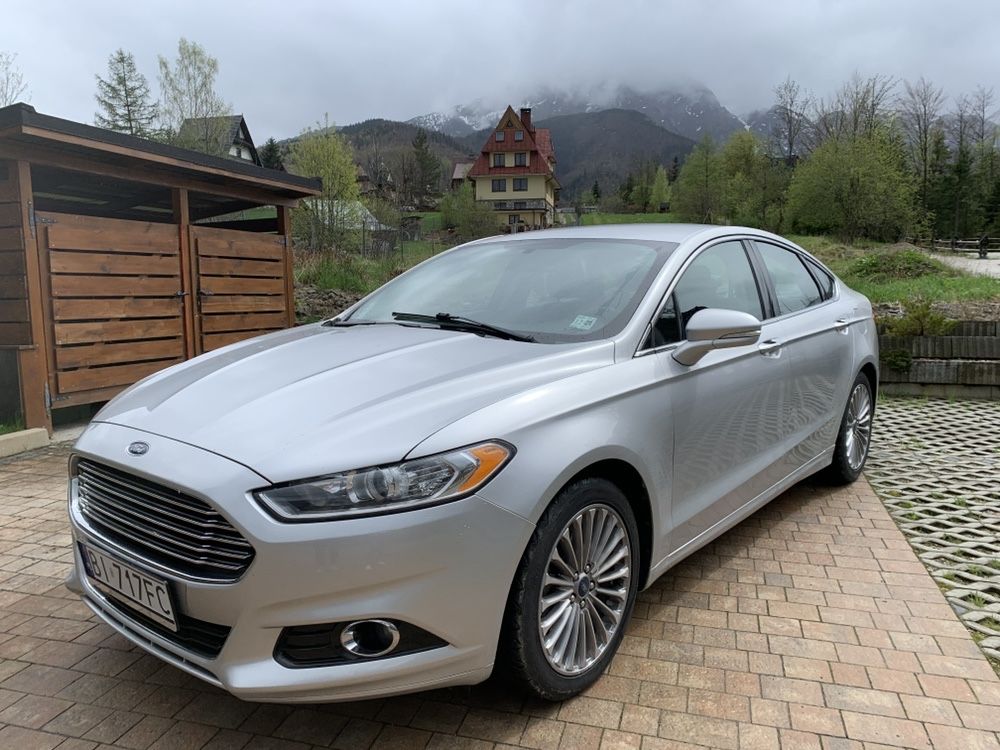 Ford Fusion Titanium Wynajem , samchód wynajem