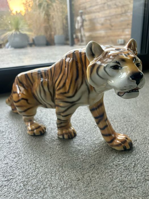 Duża Figura Porcelanowy Tygrys Royal Dux Czechosłowqcja lata 1960te