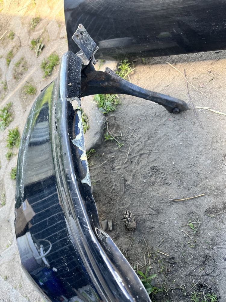 Błotnik lewy prawy Audi A6 S6 C5 RS6 4.2 Quattro czarny