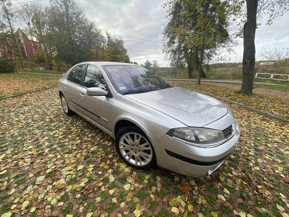 Piekna laguna rok 2006 zadbana bogata wersja bez korozji polecam