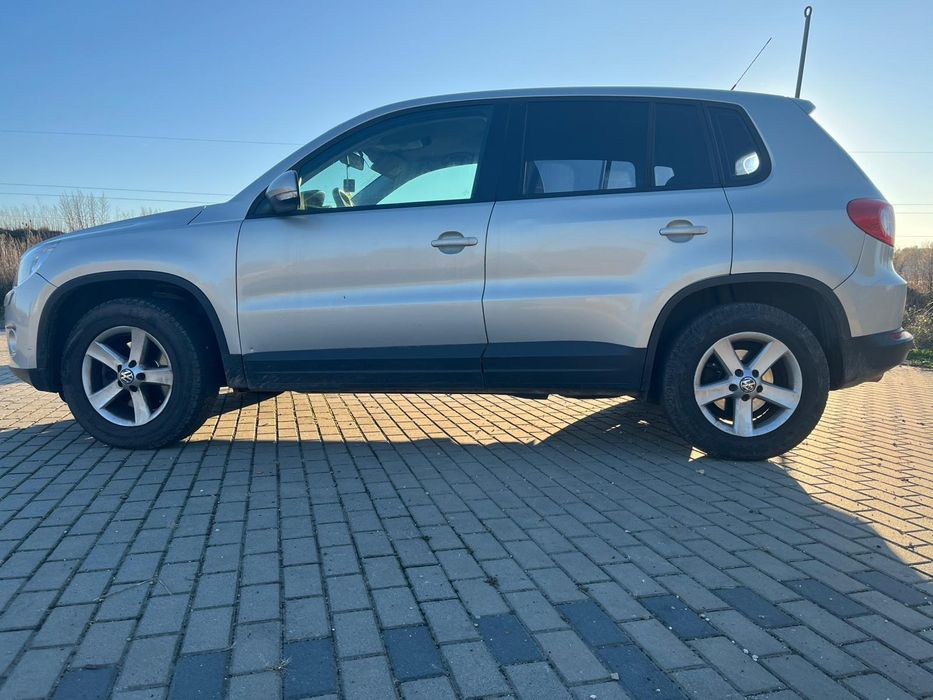 Volkswagen Tiguan  2008