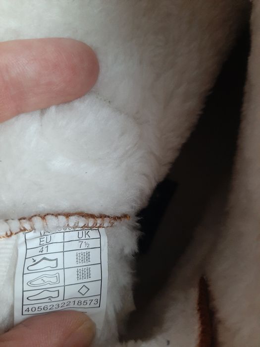 Brązowe śniegowce ESMARA