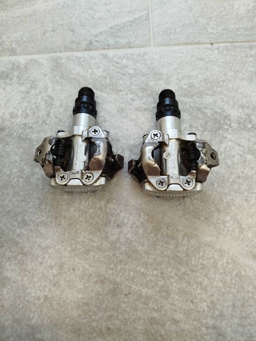 Pedais de Encaixe Shimano PDM520 + Sapatos Bontrager