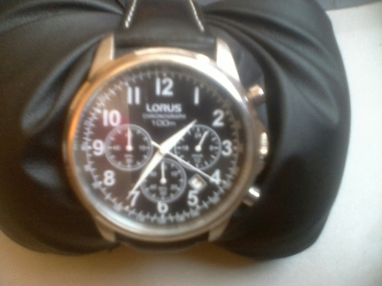 Relogio LORUS chrongraph 100 m