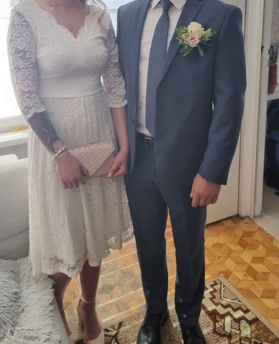 Suknia ślubna koronkowa