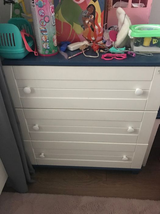 Meble drewniane komplet