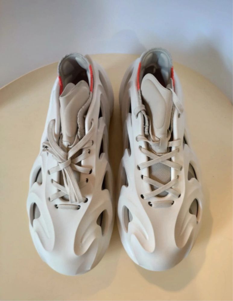 Adidas Adifom Q como novas