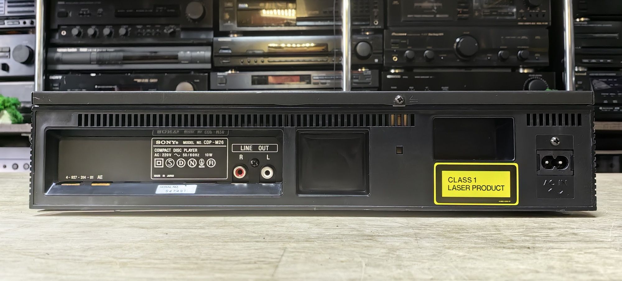 CD-програвач Sony CDP-M26