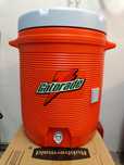 Gatorade cooler chłodziarka do napojów dystrybutor  37.85l