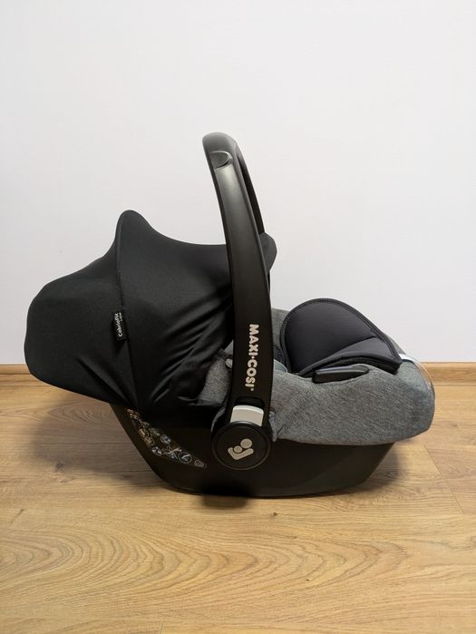 Автолюлька 0+ Maxi-Cosi CabrioFix i-Size Grey