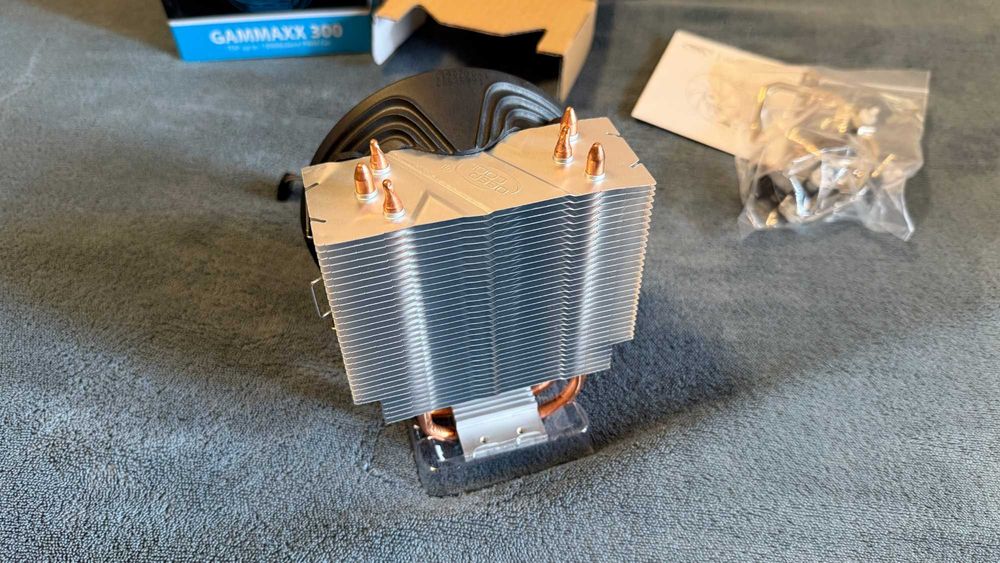 Продам кулер/вентилятор для CPU/процессора DeepCool GAMMAXX 300