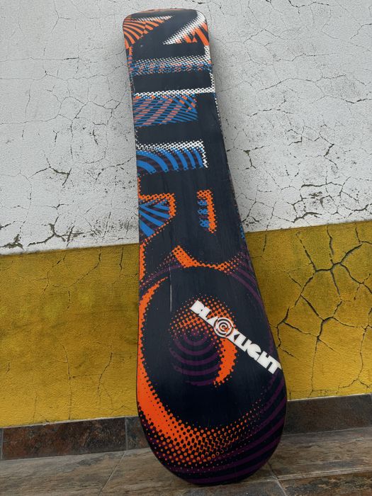 BAIXA PREÇO Prancha Snowboard NITRO Blacklight 157