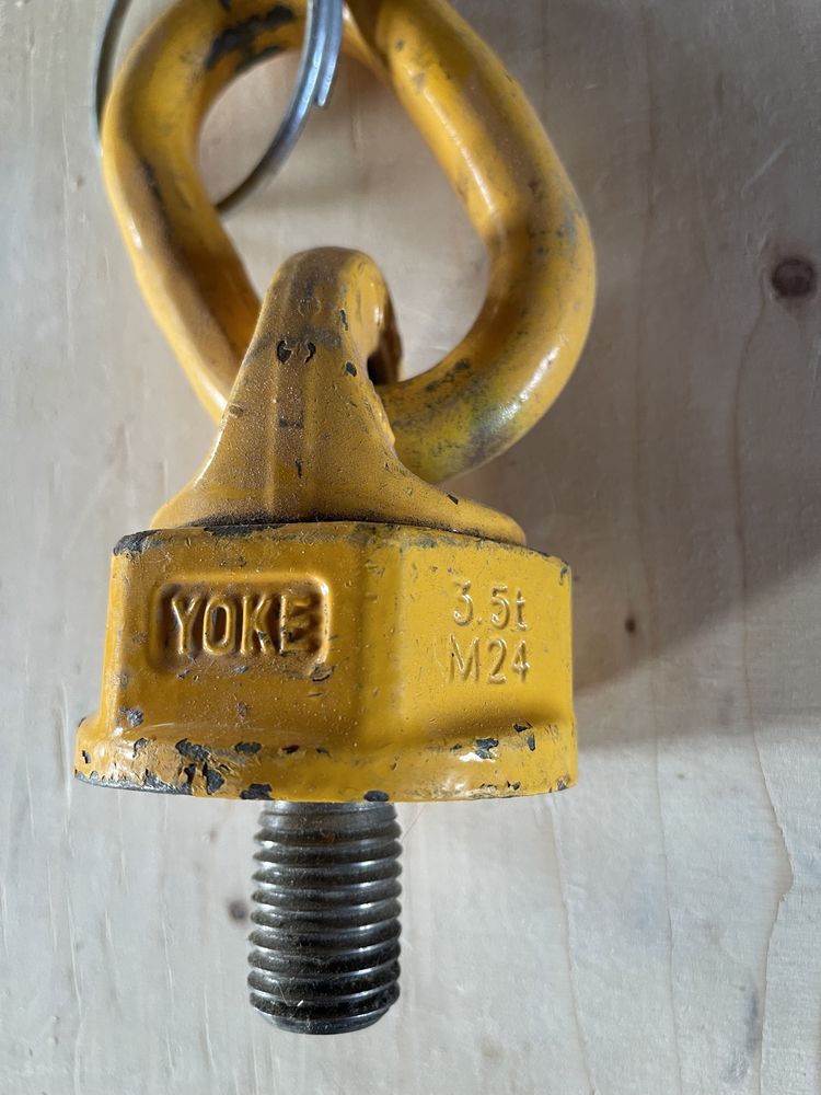 Zawiesie Yoke 3.5T M24 śruba z uchem obrotowym WBO 8-271