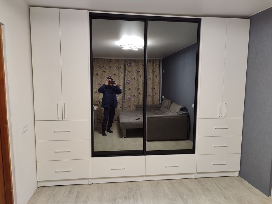 Якісті меблі під замовлення.Шафи,кухні,прихожі,гардероб.