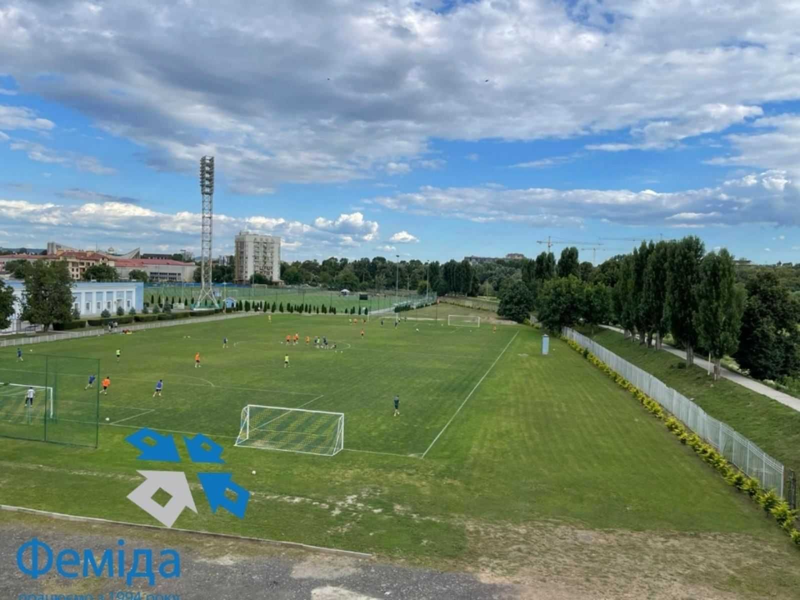 Продаж 3-кімнатної в ЖК "LuxAR", з розтермінуванням/2 поверх