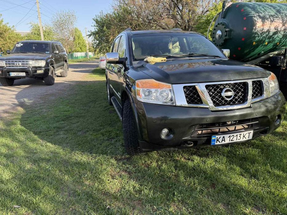 Продам Nissan Armada