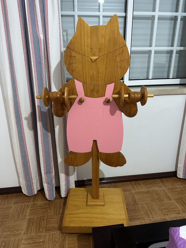 Cabide quarto criança