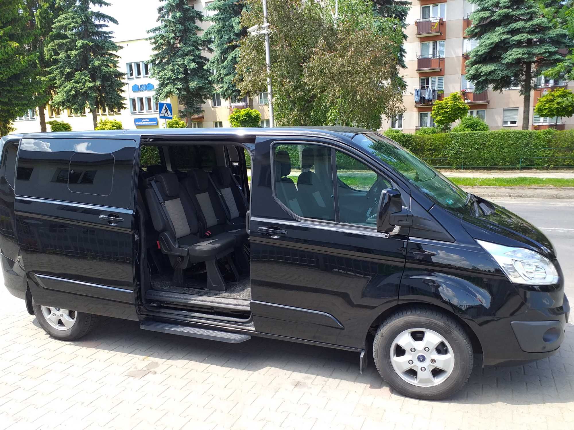 Wynajem Busa Ford Tranzit Custom Tourneo
