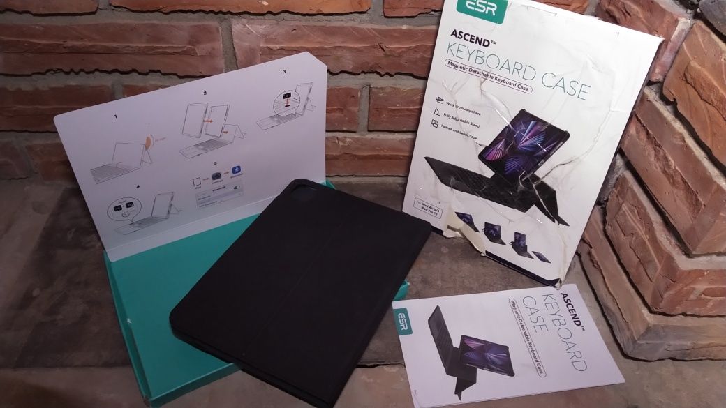 Amazon! Smart чохол клавіатура-тач ESR до Apple iPad Air 4/5, Pro 11"