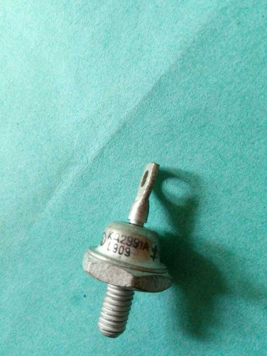 Радиодетали, диоды. транзисторы, резисторы. конденсаторы, микросхемы,