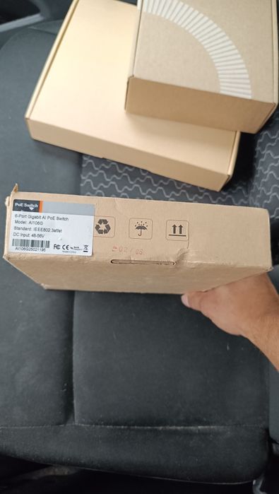 Switch PoE 6P (4 Portas + 2 Uplink)