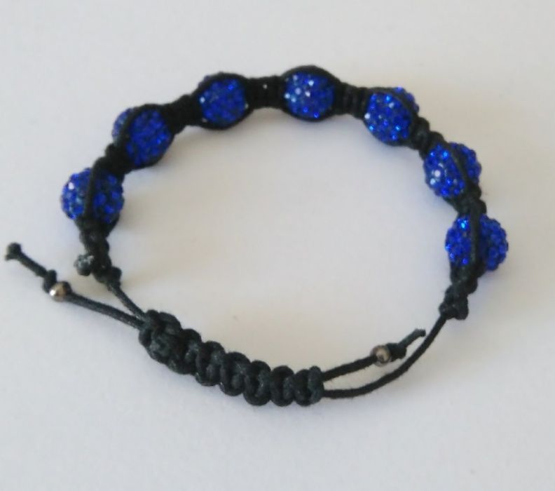 Pulseira shamballa disponível em várias cores, ajustavel