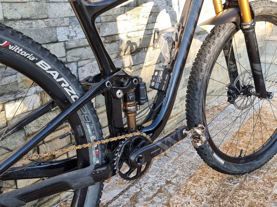 GIANT Anthem PRO 0, suspensão electrónica