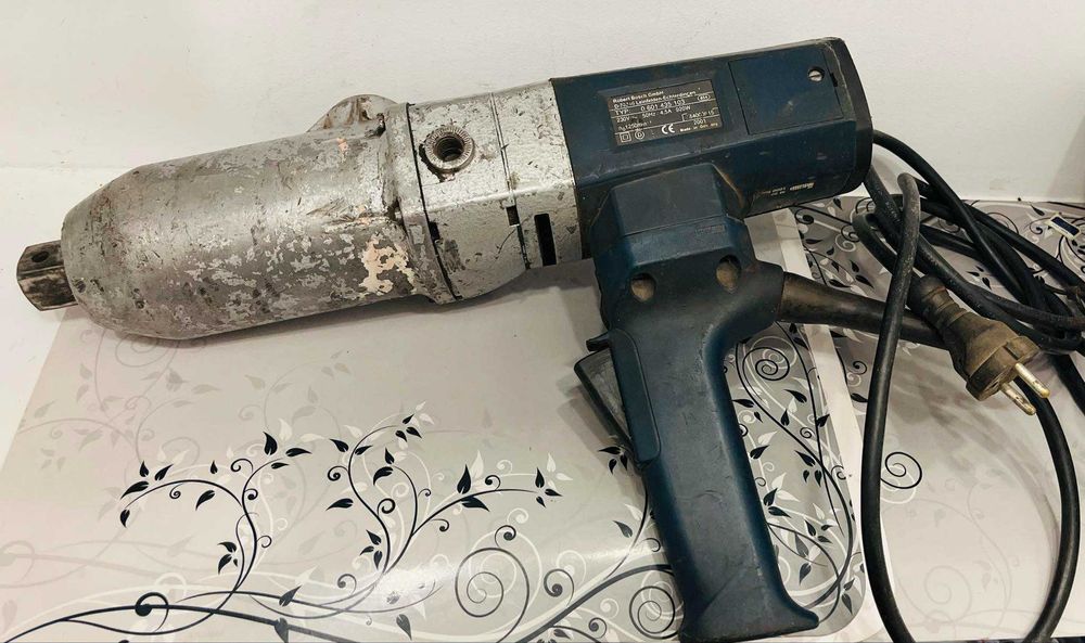 Klucz udarowyY BOSCH GDS24