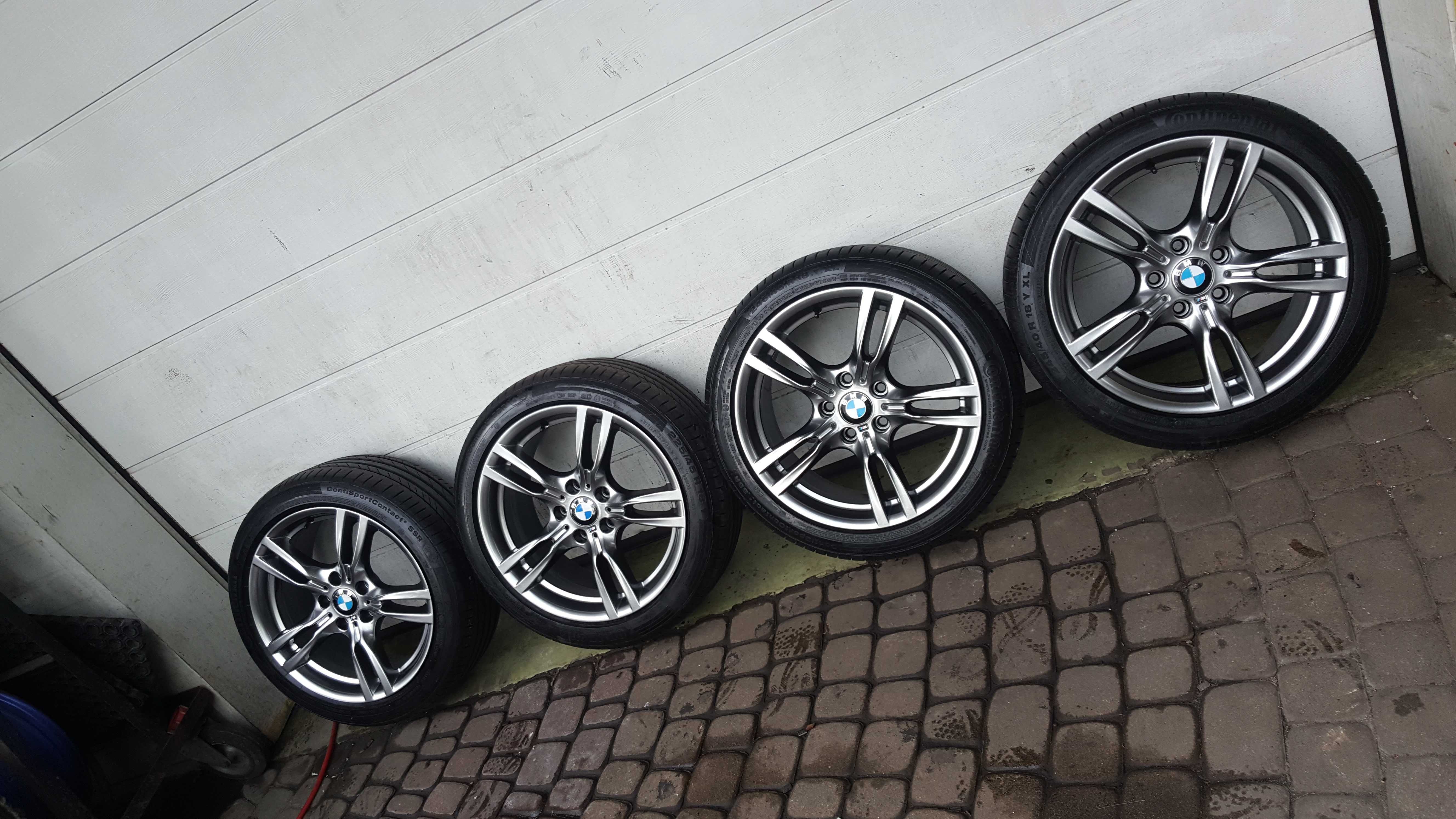 BMW F30 F31F 32 F33F36 Felgi Aluminiowe 18" w idealnym stanie