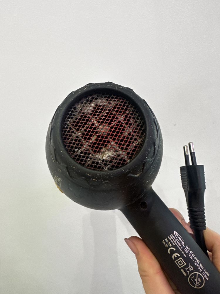 Używana fryzjerska suszarka giubra zero 3 hd 2100 W