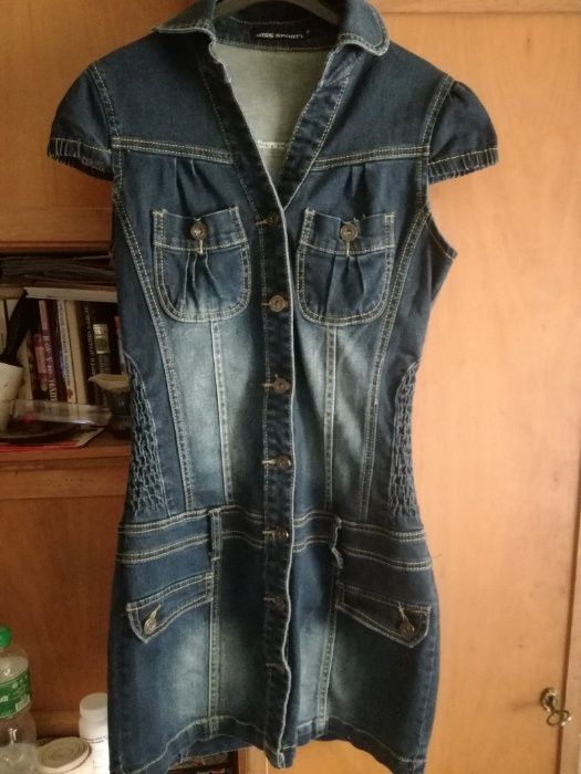 Джинсовое платье сарафан Miss Sporty р.М состояние нового одето 1 раз